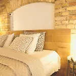 Tomy Old Town Apartments